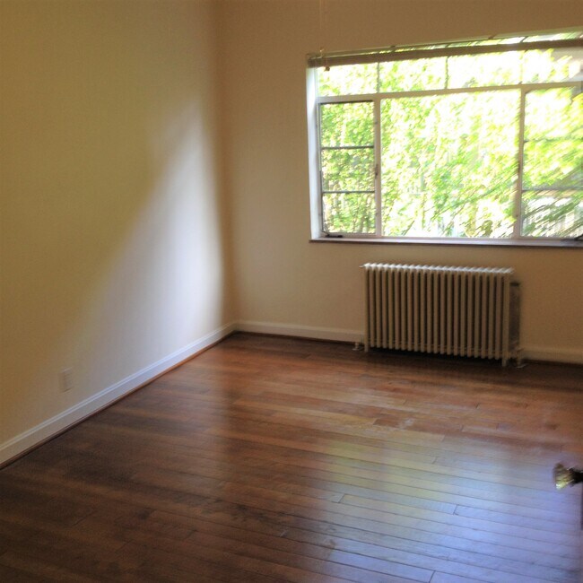 One of the 2 bedrooms. - 3524 Telford St