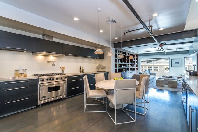 Building Photo - 1212 Abbot Kinney Blvd