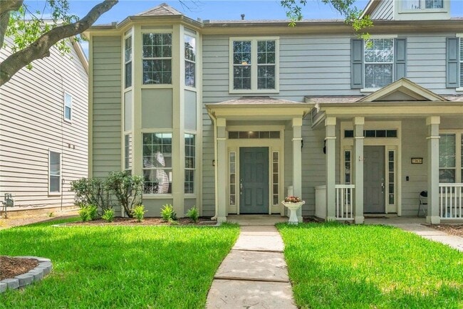 Building Photo - 23838 Township Elm St