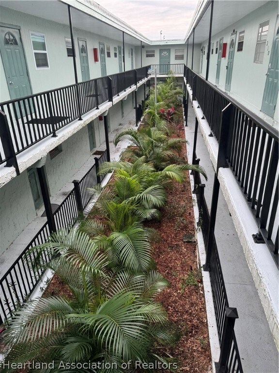 Foto del edificio - 209 Golf Villas Ct NW