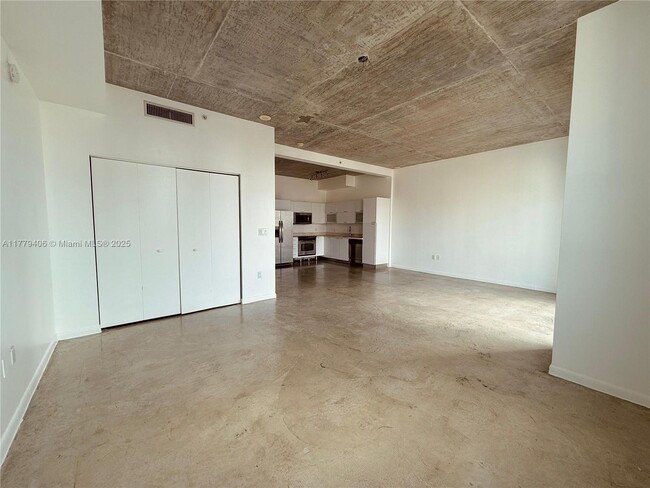 Foto del edificio - 234 NE 3rd St