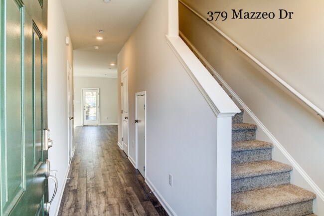 Building Photo - 379 Mazzeo Dr