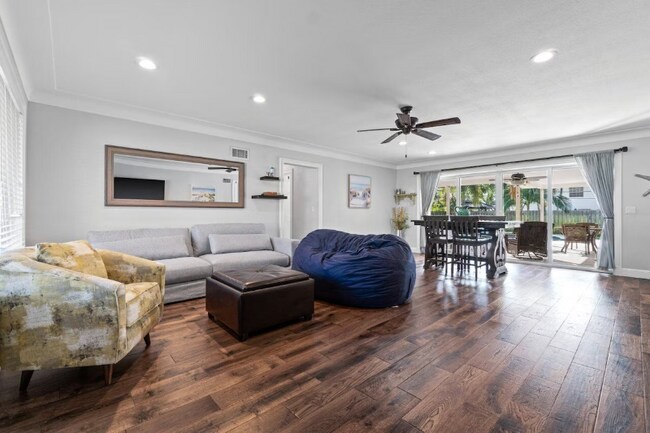 Foto del edificio - 306 SW 11th Ave