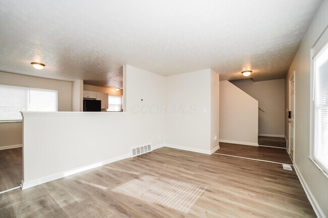 Foto del edificio - 5324 Parkline Dr