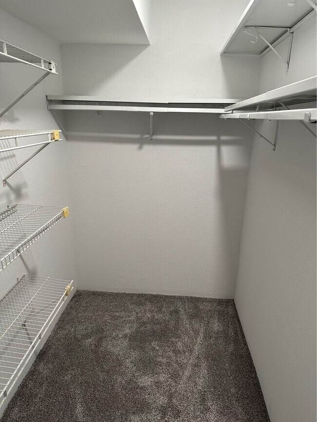 Foto del edificio - 6202 Skyline Dr