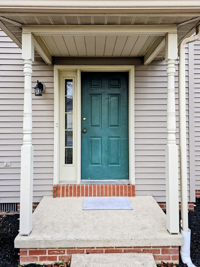 Foto del edificio - 66 Muddy Creek Church Rd