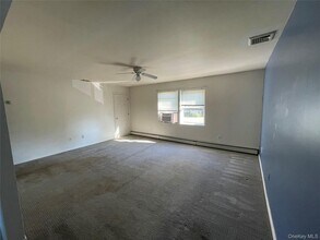 Building Photo - 31 Altamore St