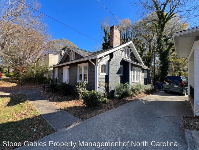 Building Photo - 3 br, 2 bath House - 516 E Broad St