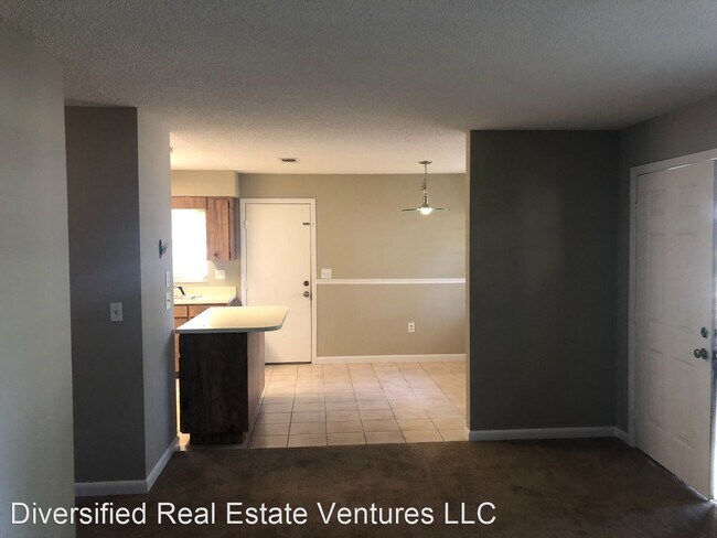 Foto del edificio - 3 br, 1.5 bath House - 3918 Feather Drive