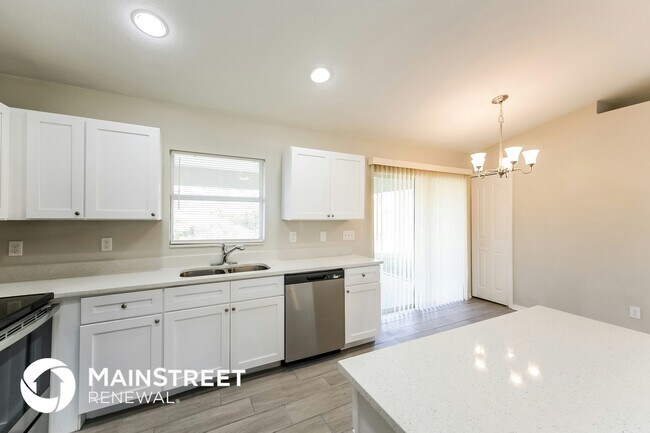 Building Photo - 2712 53rd St W