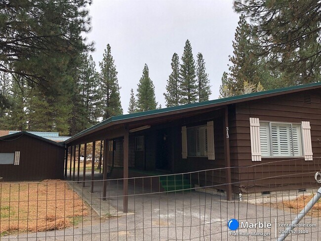 Building Photo - 3 br, 2 bath House - 313 Main Street