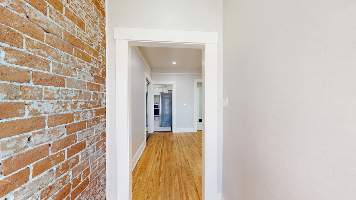 Photo - San Carlos Apartments
