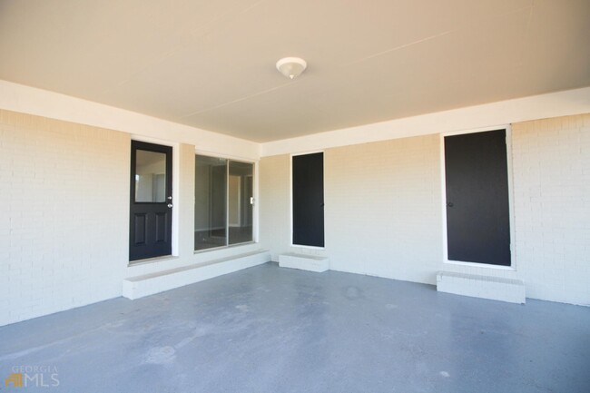 Building Photo - 139 Boone Dr