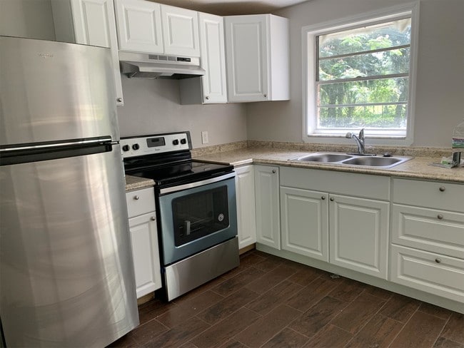 Foto del edificio - 709 S Adelle Ave