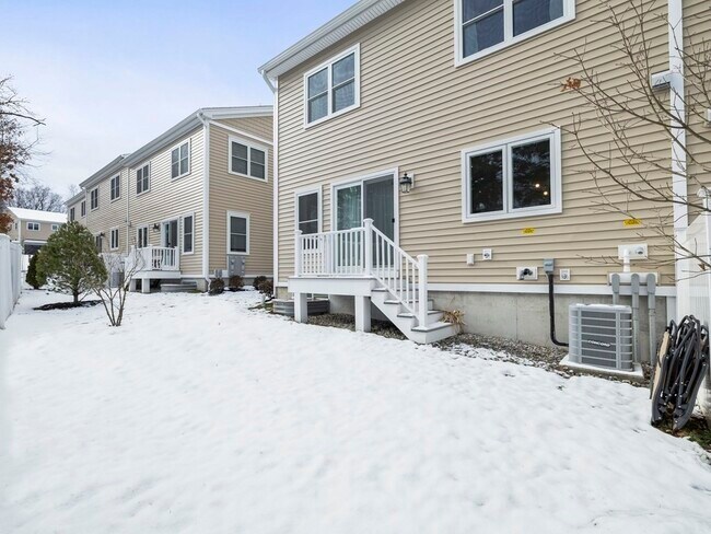 Foto del edificio - 443 Neponset St