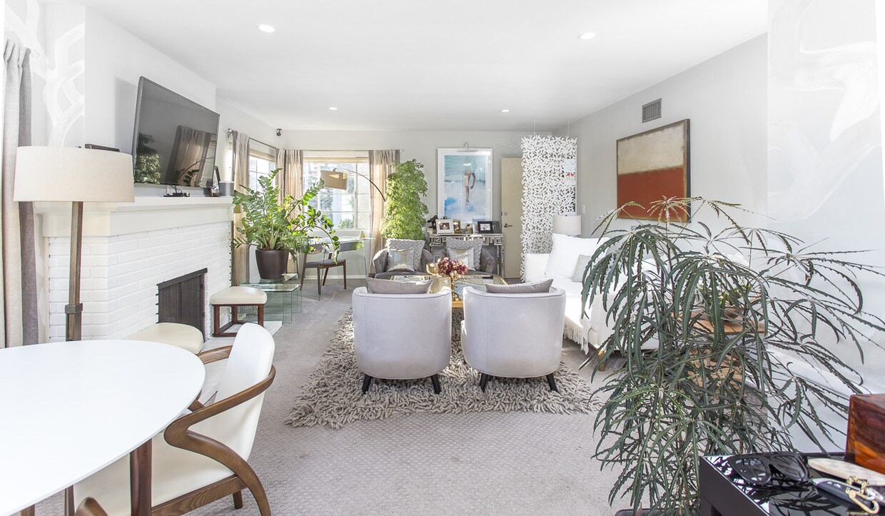 Foto principal - 4501 Finley Ave