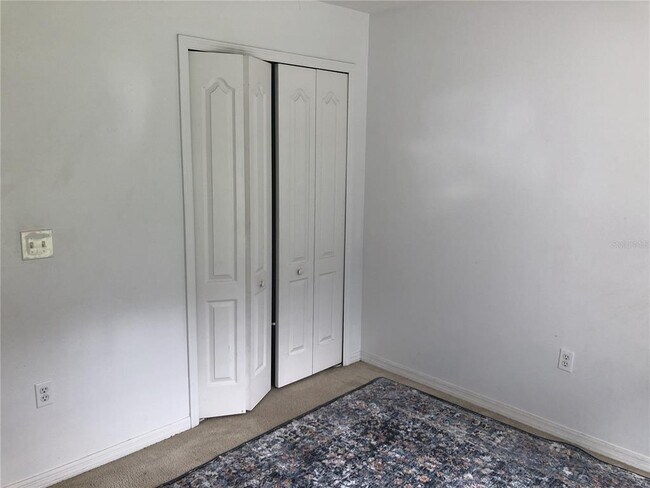 Building Photo - 9654 3rd Ave