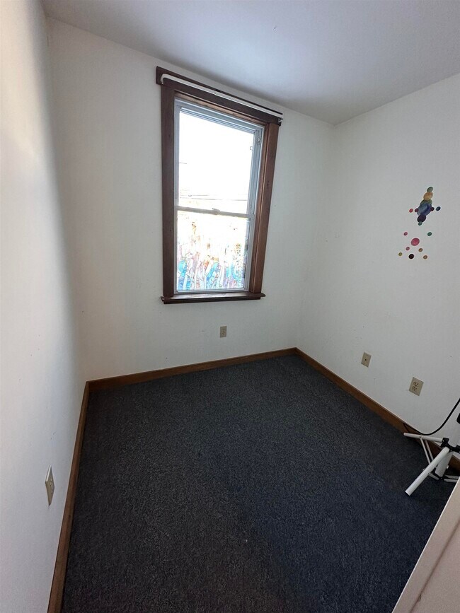 Foto del edificio - 1889 VT-30