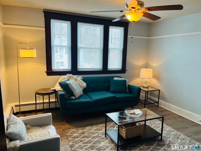 Foto del edificio - 23 Konstin Pl