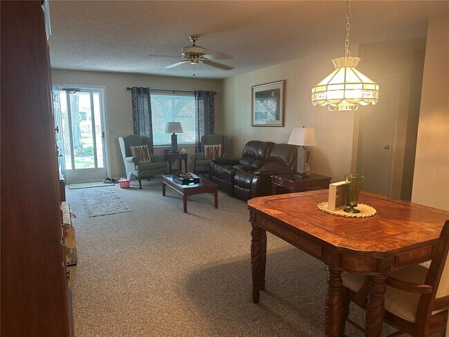 Foto del edificio - 8552 SW 93rd Pl