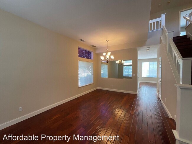 Building Photo - 4 br, 3 bath House - 766 Pacu Terrace