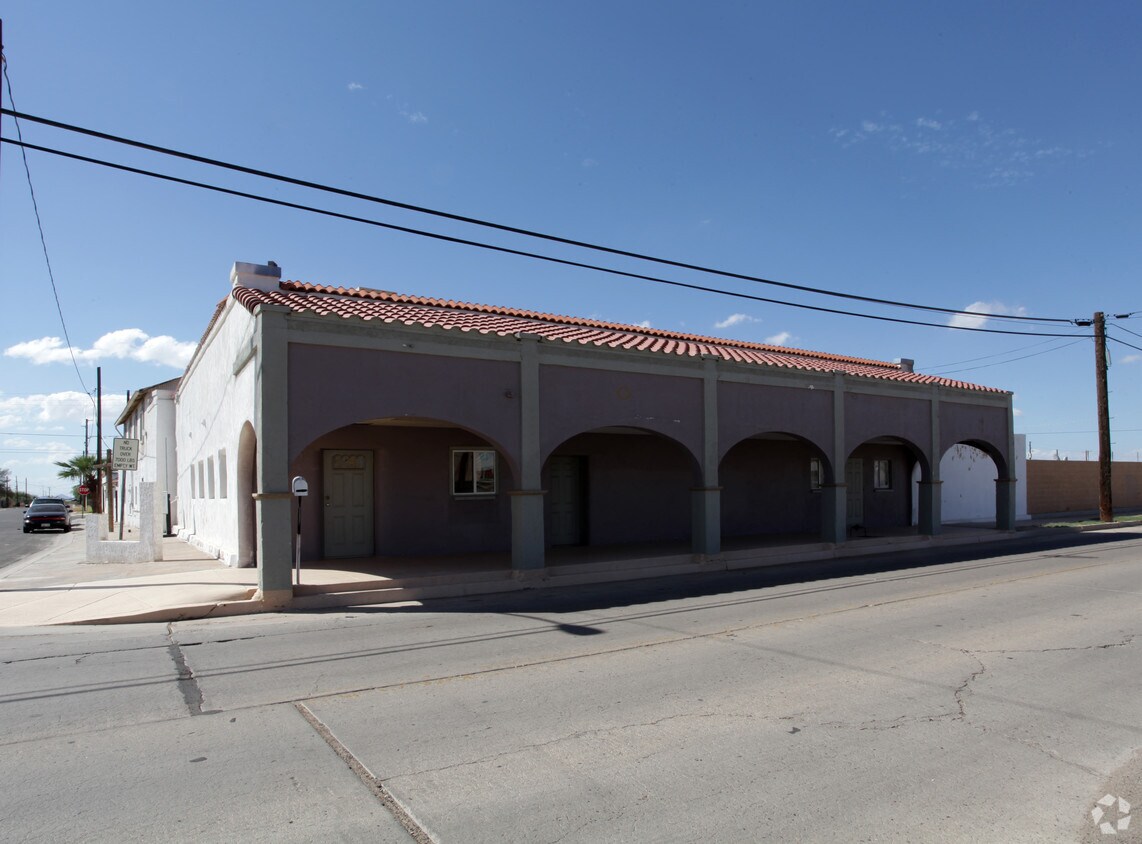 Primary Photo - 201 W Main Ave