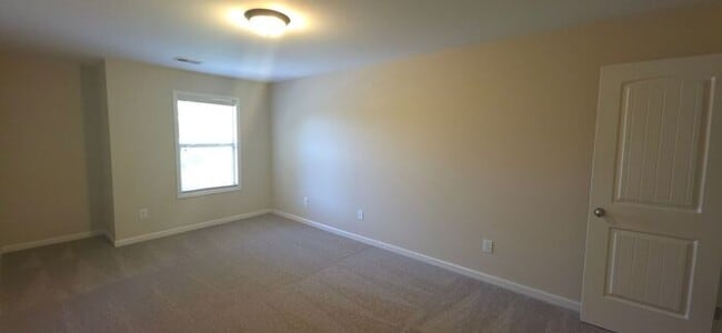 Building Photo - Welcome to your dream home in Canton, GA!