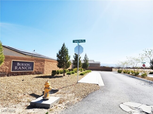 Building Photo - 3575 E Wallowa Dr