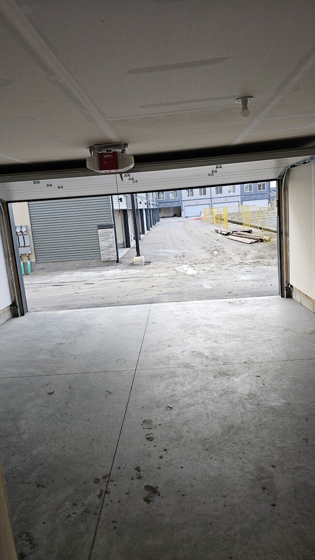 Building Photo - 18120-18128 28 Ave SW