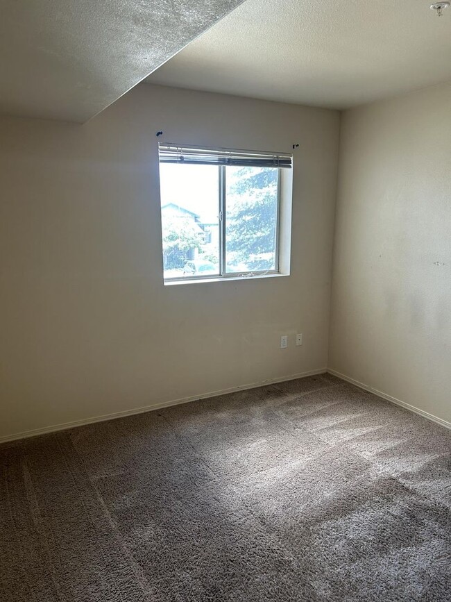 Foto del edificio - Cozy 1-Bedroom Unit in Prime Durango Location