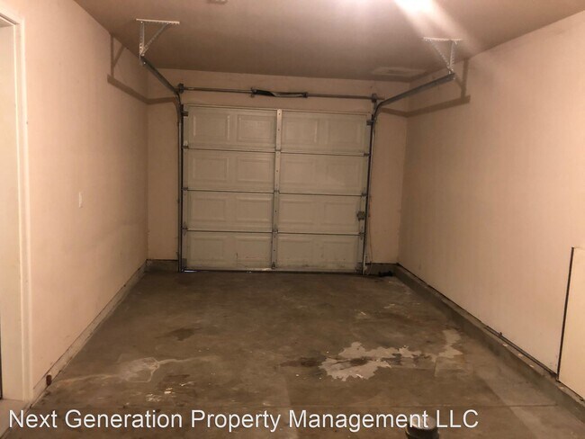 Foto del edificio - 3 br, 2.5 bath House - 2610 Green Villa Ln.