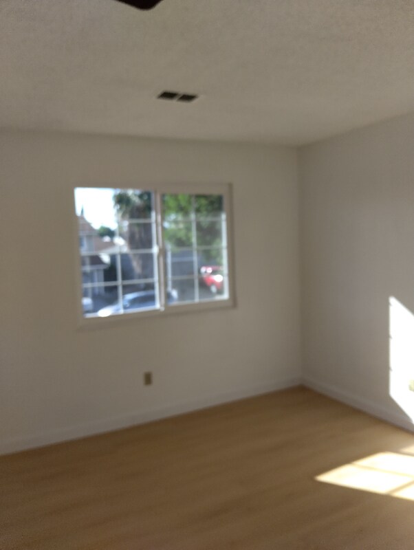 Foto del edificio - 2412 Sequoia Dr