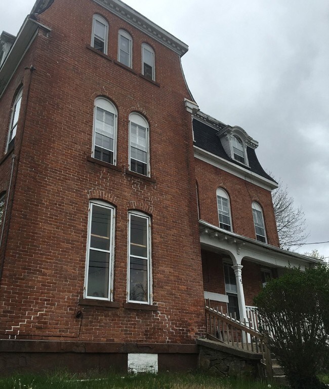 Foto del edificio - 63 Washington St