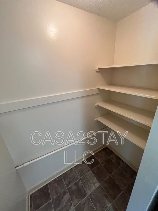 Foto del edificio - 2165 St Johns Pl
