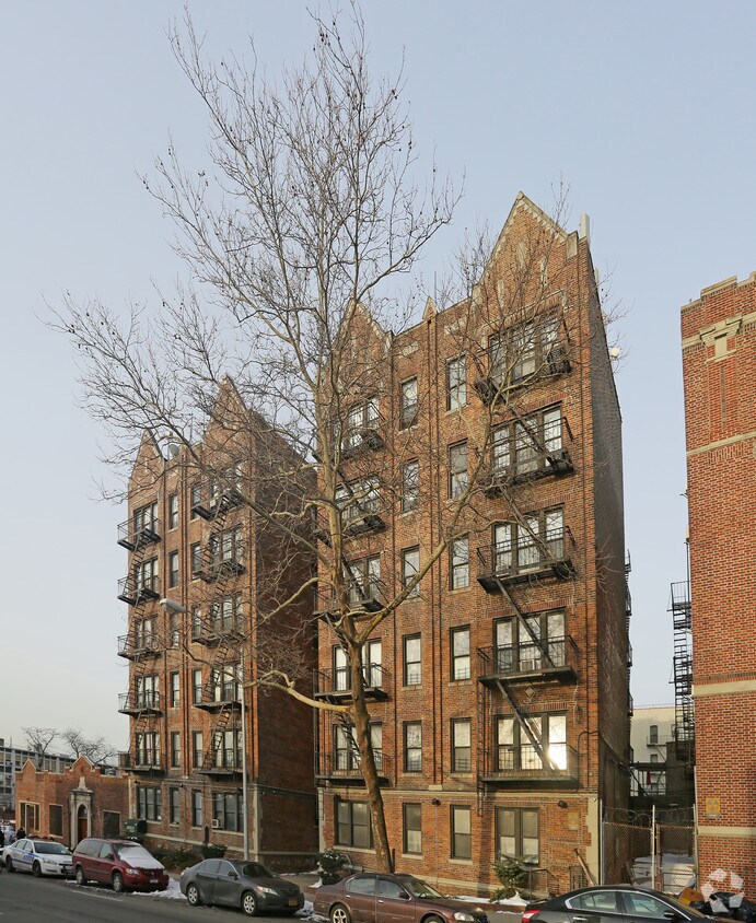 Foto principal - 436 New York Ave