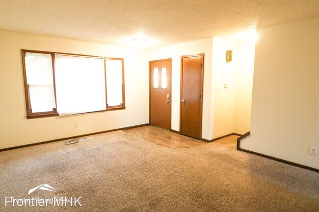 Foto del edificio - 2 br, 1.5 bath House - 2612 Tiana Terrace 1