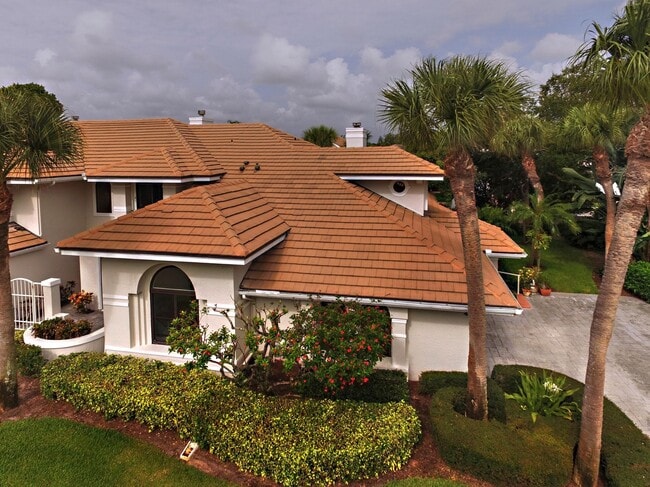Building Photo - 441 Coral Cove Dr