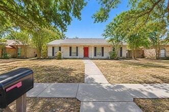 Building Photo - 1204 W Spring Creek Pkwy