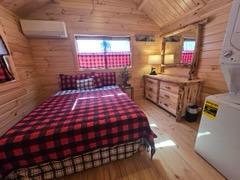 Foto del edificio - 2921 Camp Creek Rd