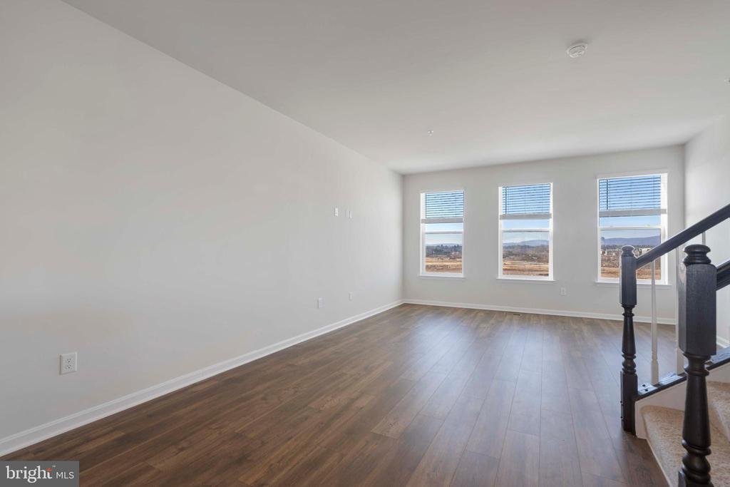 Foto principal - 462 Tiller St