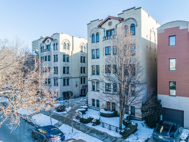 Foto del edificio - Bon Villa Apartments