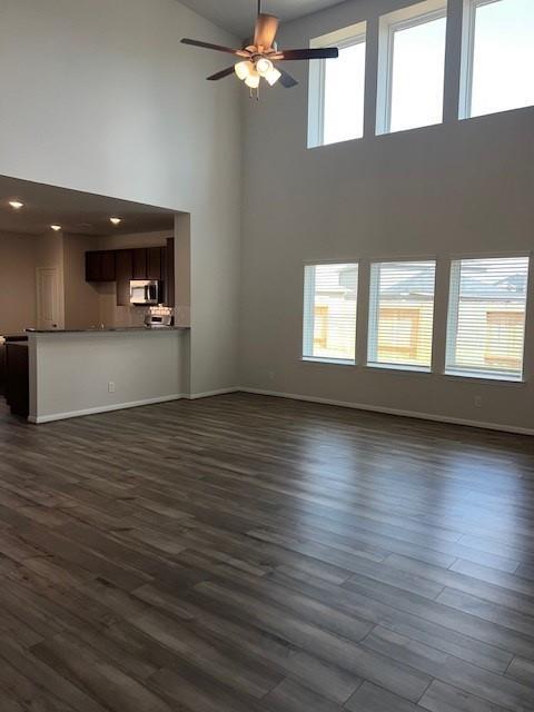 Foto del edificio - 15223 White Moss Dr