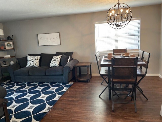 Foto del edificio - 2300 Oakwood Ave