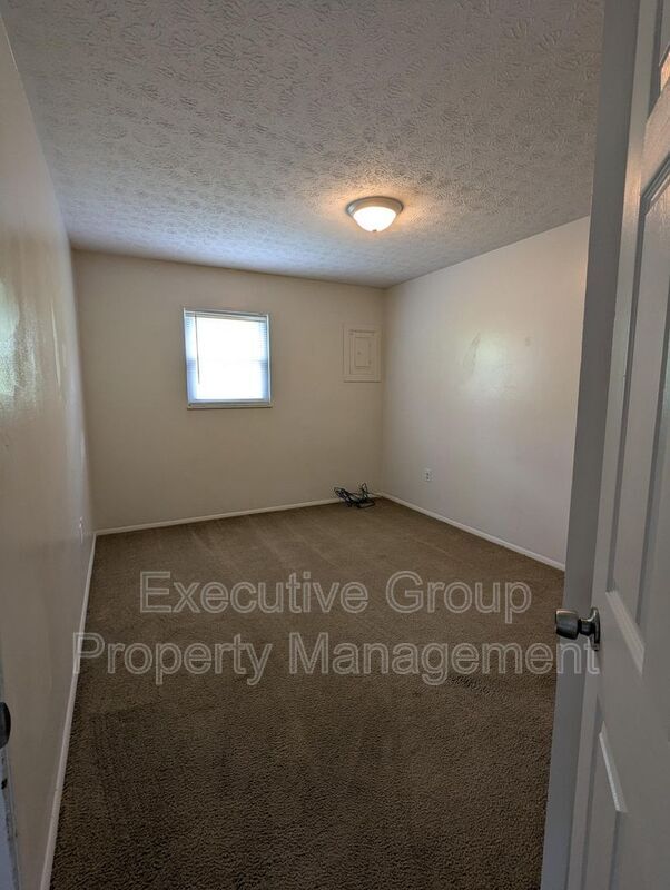 Foto del edificio - 1190 Lois Ln