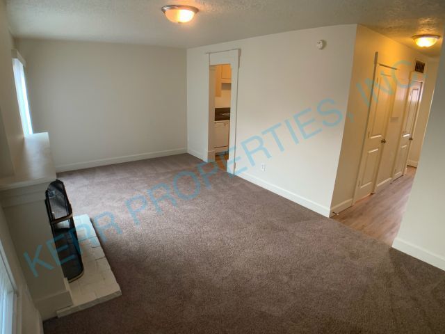 Building Photo - 7835 SE 92nd Ave