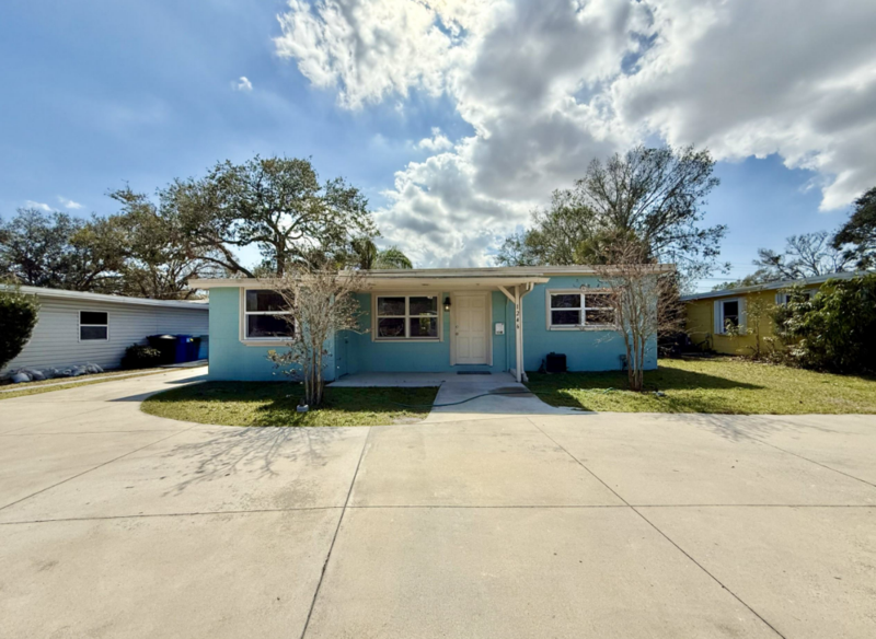 Primary Photo - 1246 54th Ave N