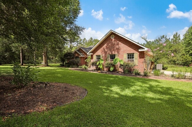 Building Photo - 3 Bed, 3 Bath Plus Office Home for Rent!!