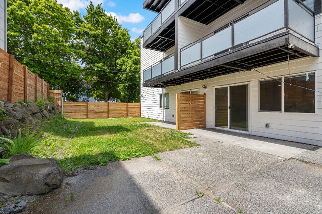 Foto del edificio - 1725 SW Barton St