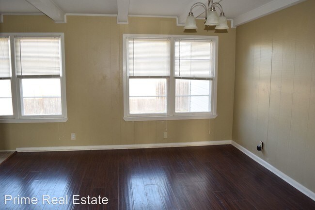 Building Photo - 734 Woodson Cir