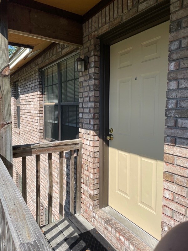 Foto del edificio - 112 Bayou View Dr